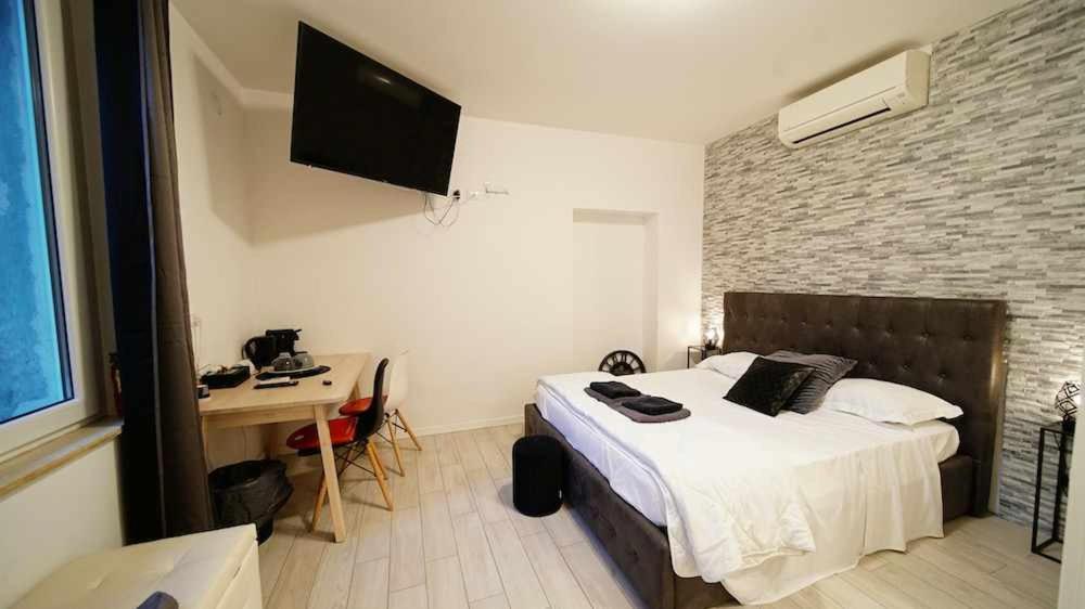 Langolo Di Laura Borgo Roma Destiny Home 3 维罗纳 客房 照片